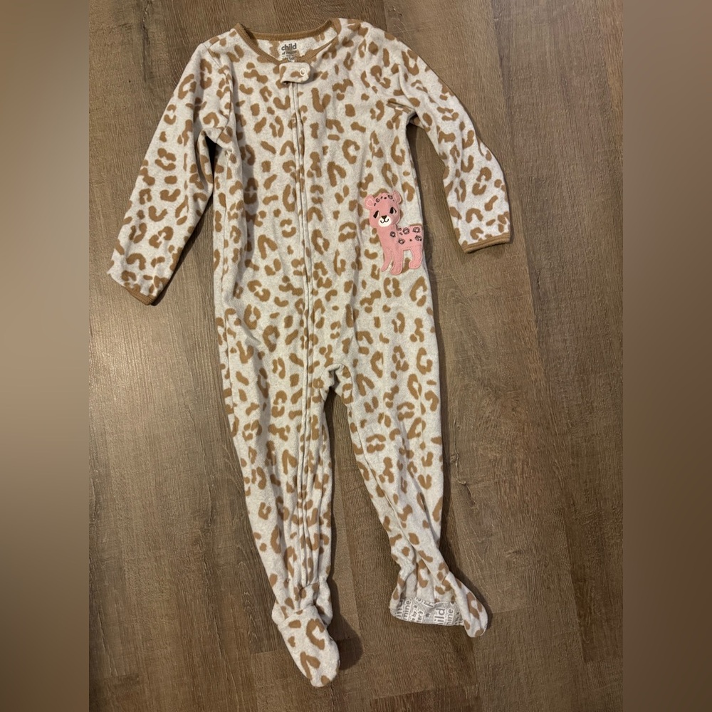 LOT of 3T footie pajama girls